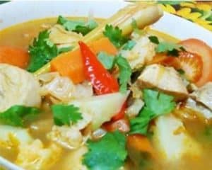 Resep Tom Yam Ayam Enak Sederhana