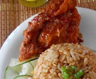 Nasi Goreng Ayam