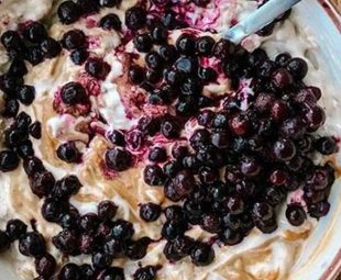 Oatmeal Blueberry Yogurt