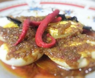 Telur Rebus Bumbu Kuning