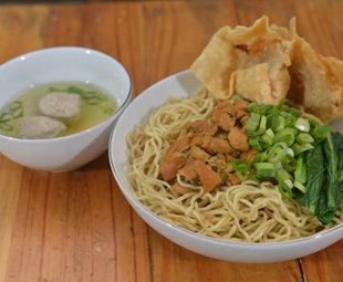 Mie Ayam Pangsit