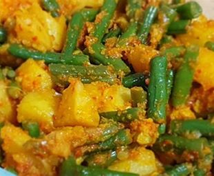 Kentang Bumbu Kuning