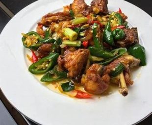 Ayam Kecap Cabe Hijau