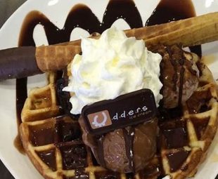 Es Krim Keranjang Waffle