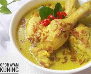 Cara Membuat Opor Ayam Santan Kuning