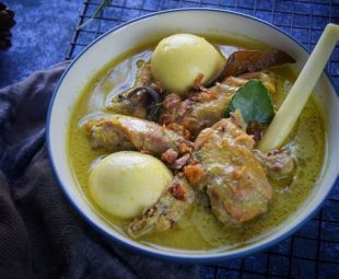 Resep Ayam Opor Kuning