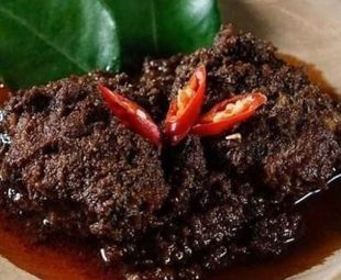 Resep Rendang Padang Hitam: Dapatkan Sensasi Pedas Manis yang Menggugah Selera