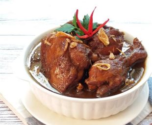 Resep Semur Ayam Pedas Manis Sederhana