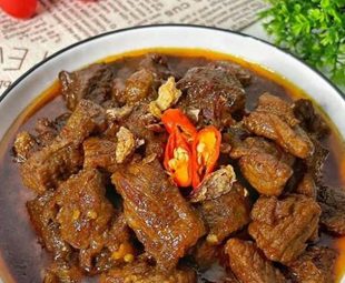 Bahan-Bahan Semur Daging Sapi